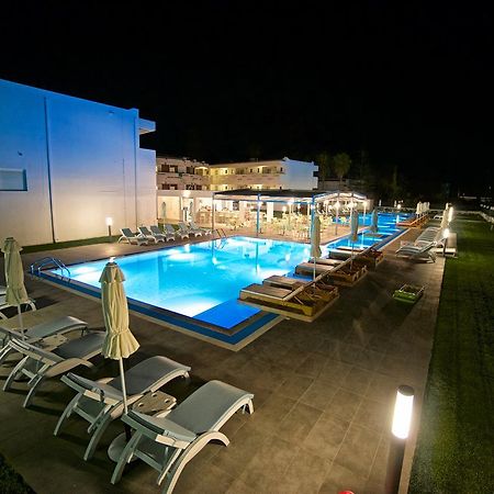 Frosini Hotel Lambi  Zewnętrze zdjęcie