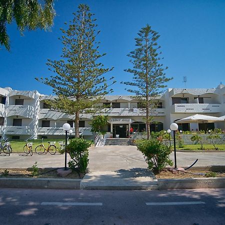 Frosini Hotel Lambi  Zewnętrze zdjęcie