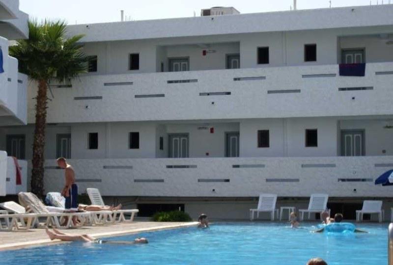 Frosini Hotel Lambi  Zewnętrze zdjęcie