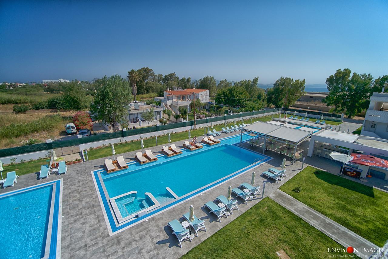 Frosini Hotel Lambi  Zewnętrze zdjęcie