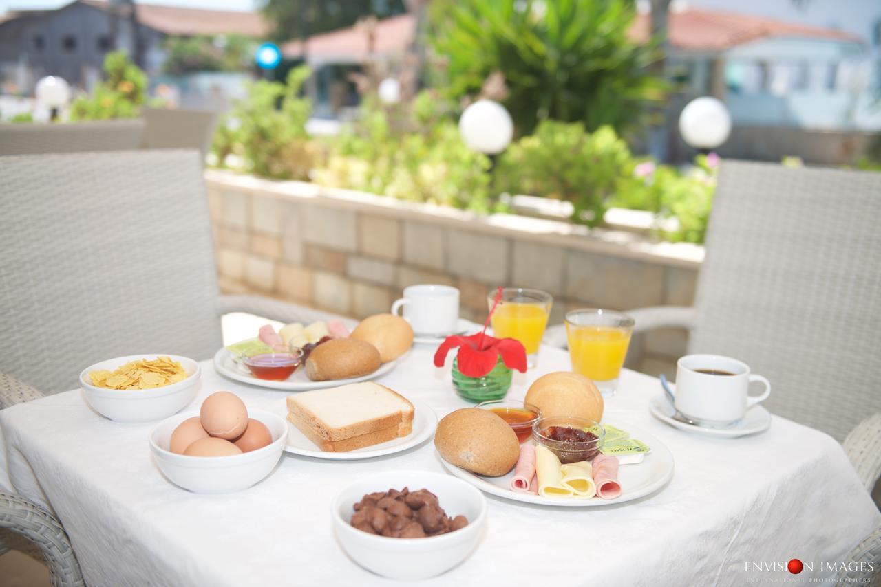 Frosini Hotel Lambi  Zewnętrze zdjęcie