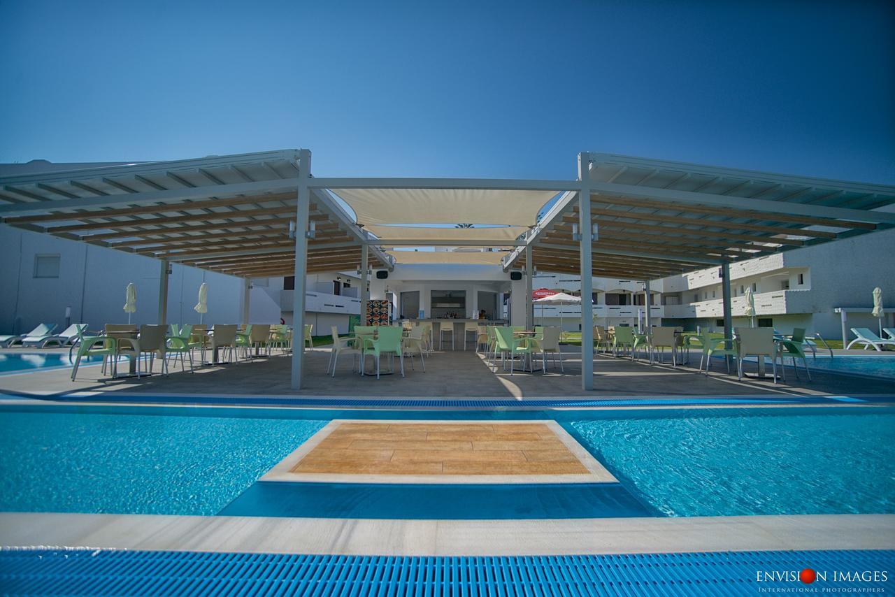 Frosini Hotel Lambi  Zewnętrze zdjęcie